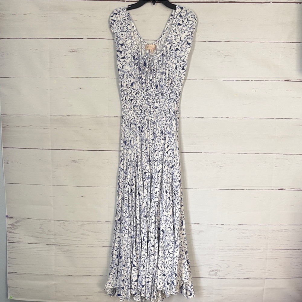 Philosophy Blue and White Floral Maxi Dress